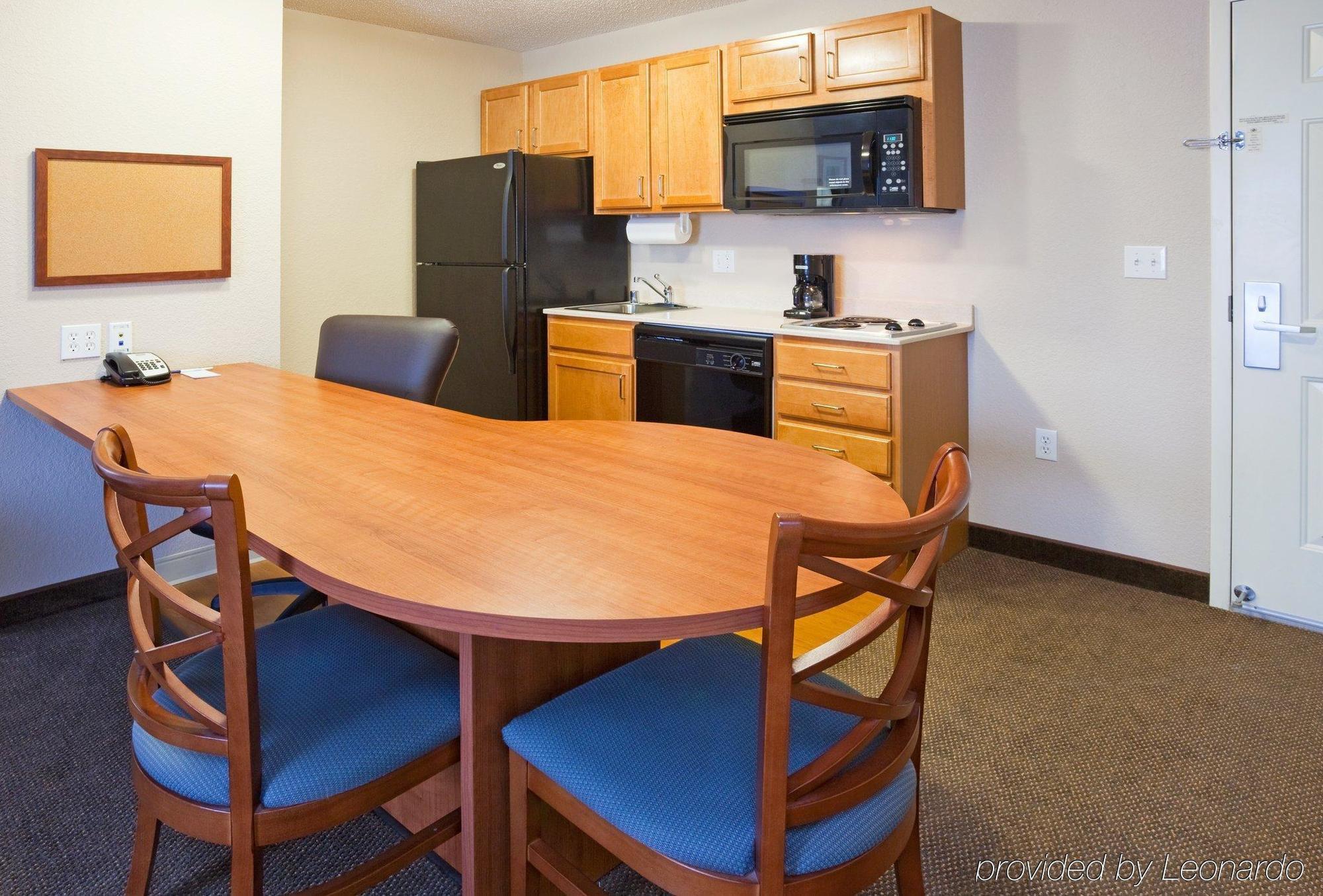 Candlewood Suites Kenosha, An Ihg Hotel Pleasant Prairie Room photo