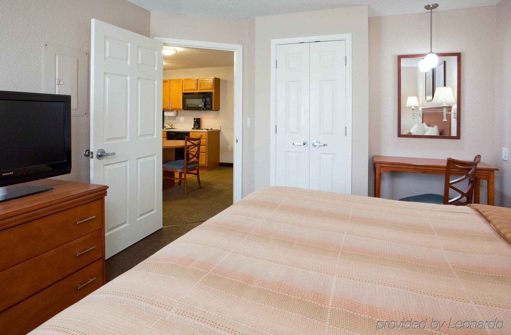 Candlewood Suites Kenosha, An Ihg Hotel Pleasant Prairie Room photo